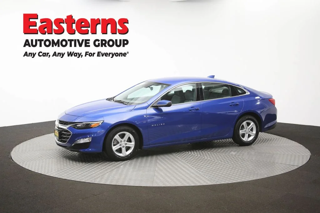 Used 2023 Blue Chevrolet LT image 57
