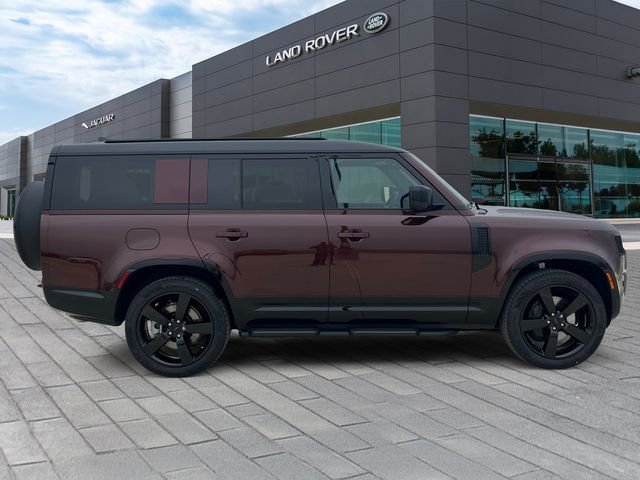New 2026 Sedona Red Land Rover X-Dynamic SE image 6