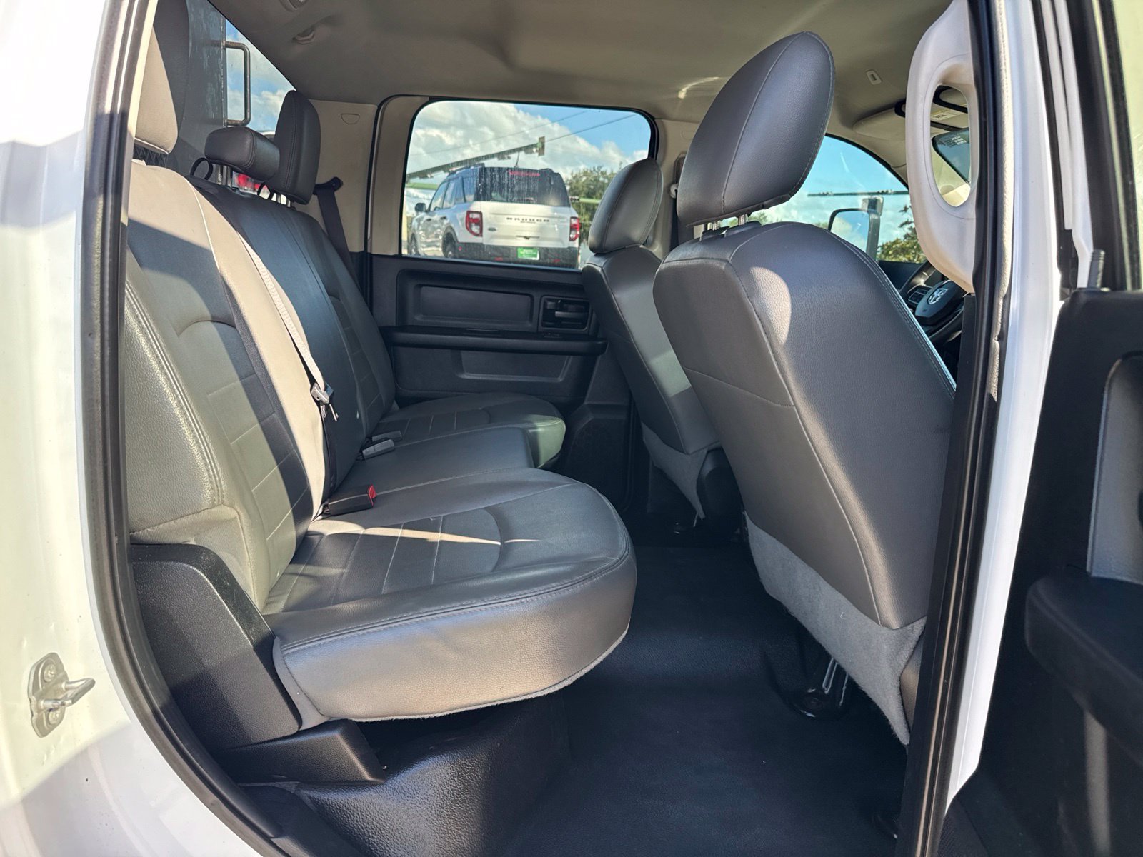 Used 2017 White Ram Tradesman image 35