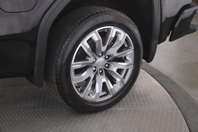 Used 2024 Black GMC Denali image 14
