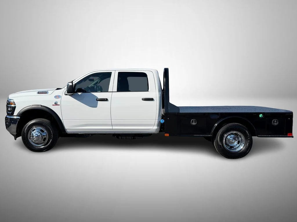 New 2026 Bright White Clearcoat RAM Tradesman image 6
