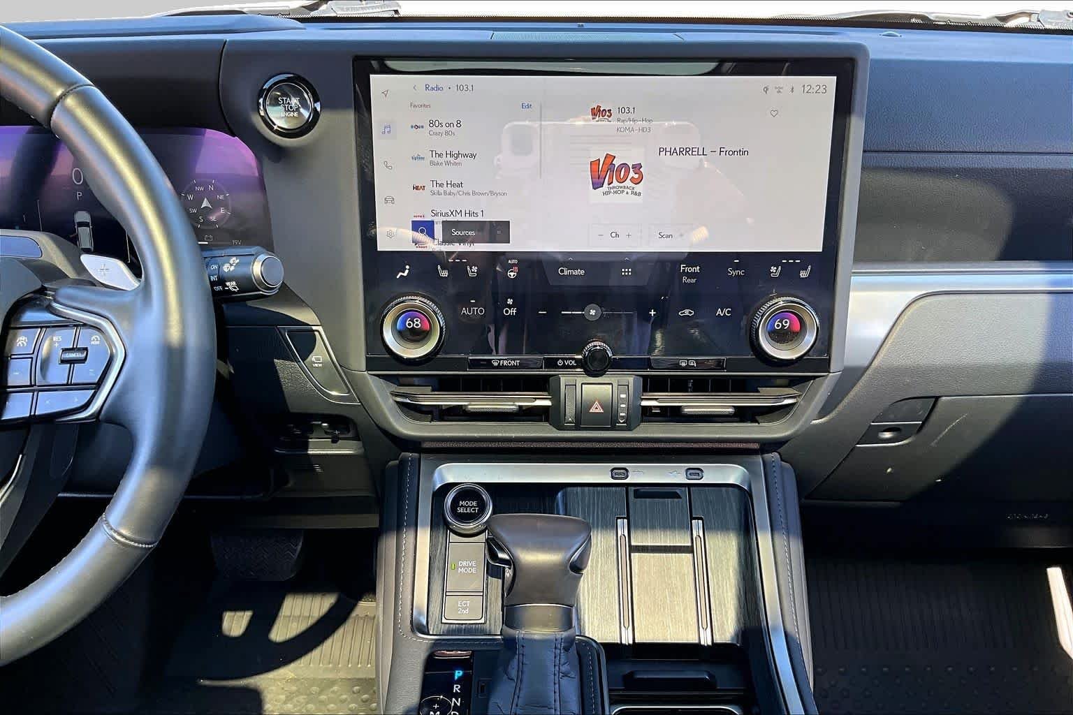 Used 2025 Atomic Silver Lexus Luxury+ image 13