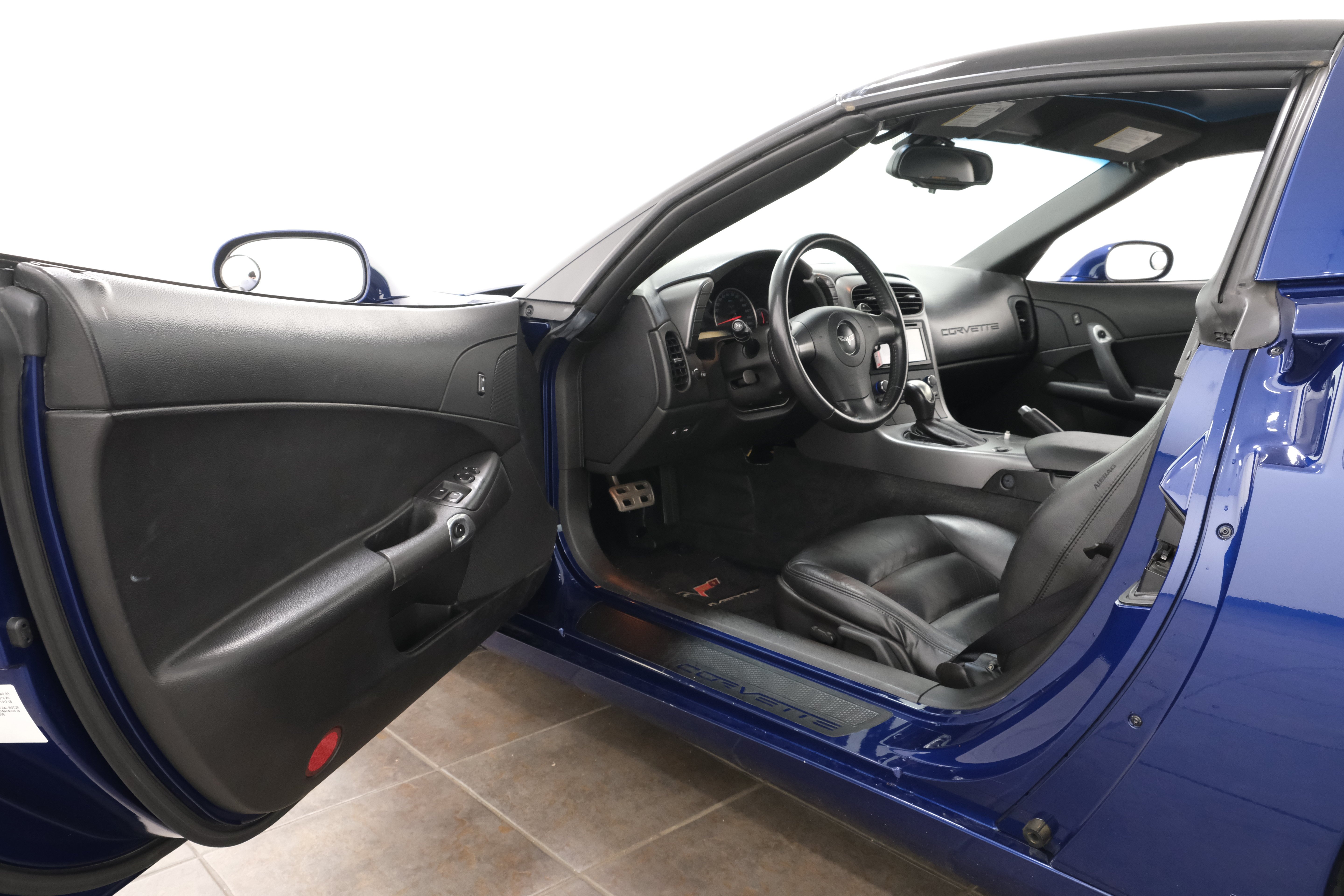 Used 2006 Lemans Blue Metallic Chevrolet Base image 28