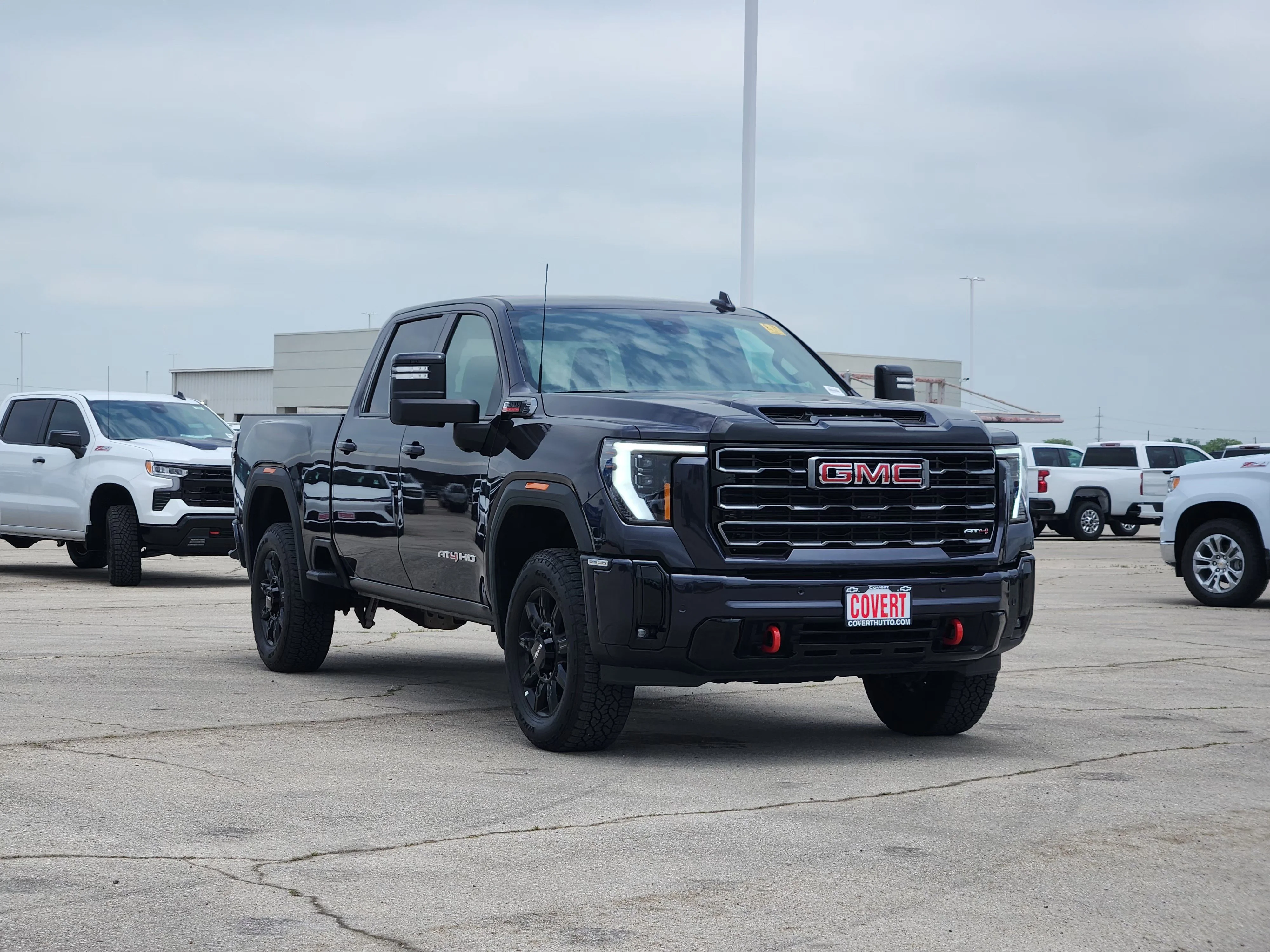Used 2026 Titanium Rush Metallic GMC AT4 image 3
