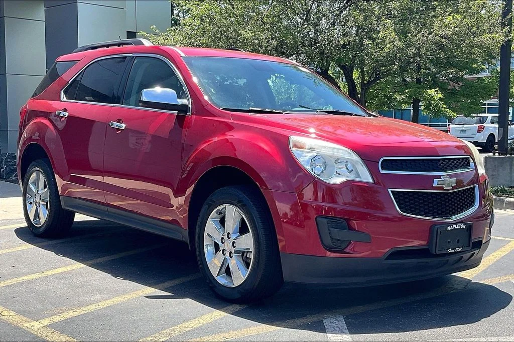Used 2013 Red Chevrolet LT image 38