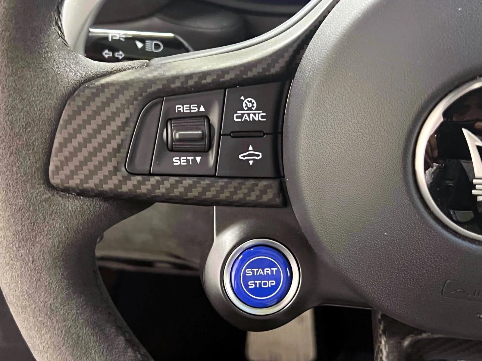 Used 2023 Yellow Maserati Cielo image 18