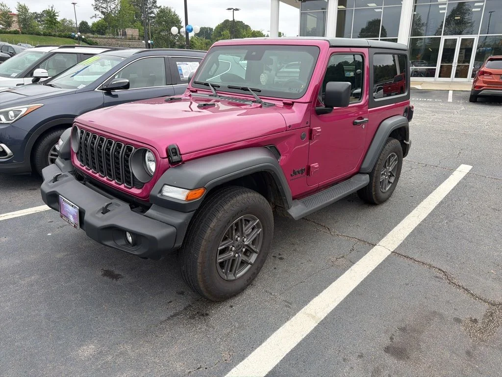 Used 2024 Red Jeep Sport S image 2