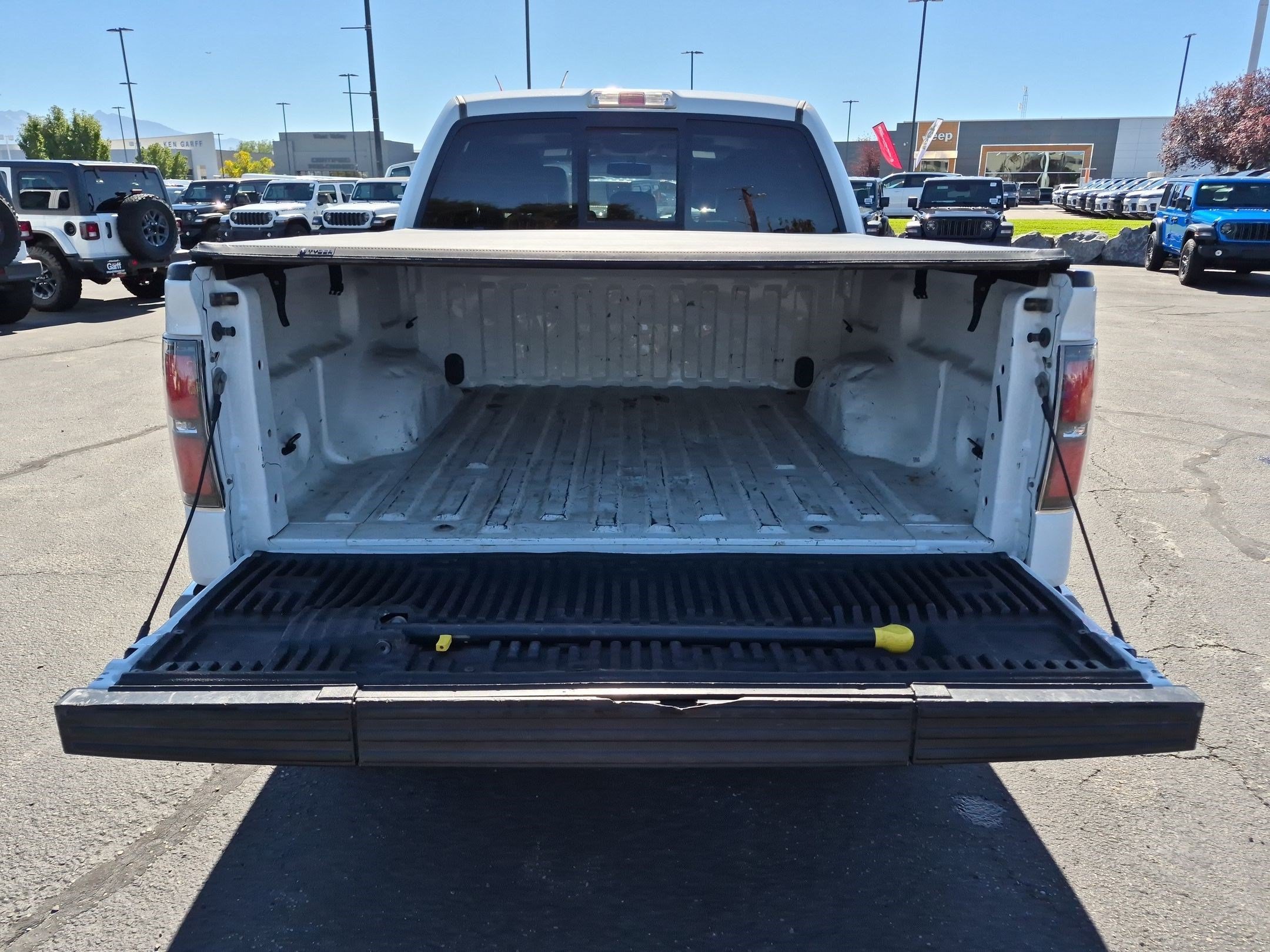 Used 2013 White Ford XL image 31