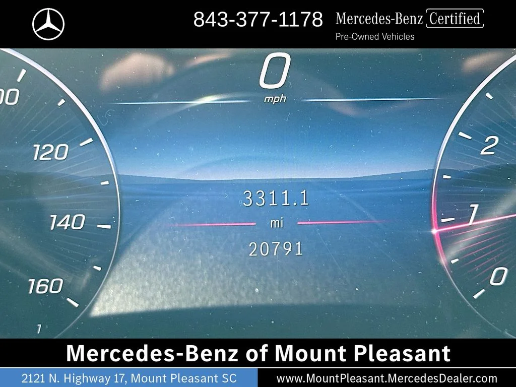 Certified Used 2025 Polar White Mercedes-Benz GLC 300 image 12