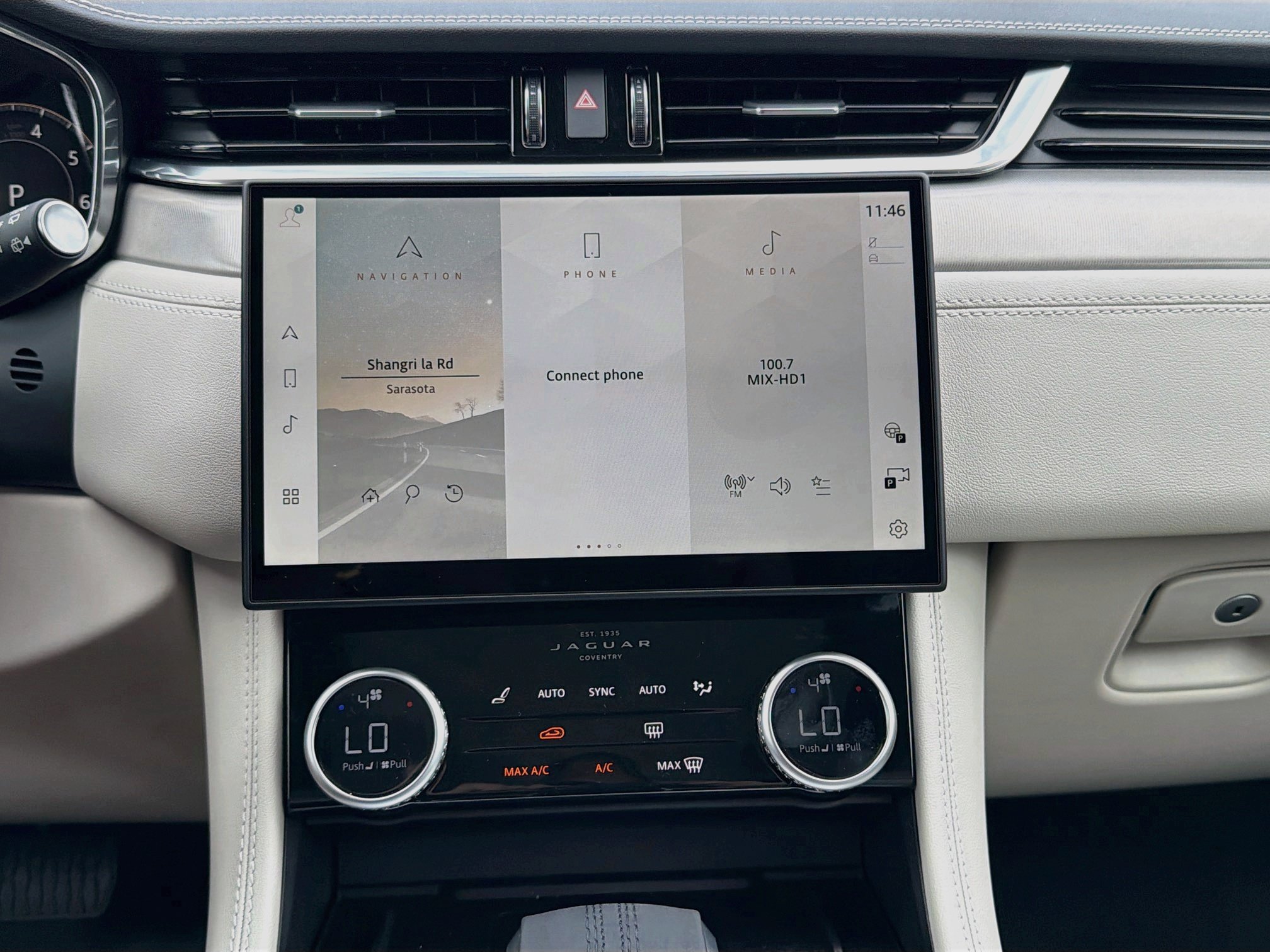 2026 Jaguar F-Pace R-Dynamic S - Photo 28