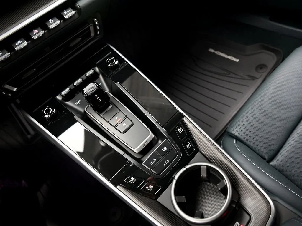 Used 2024 Black Porsche Carrera 4S Coupe image 12