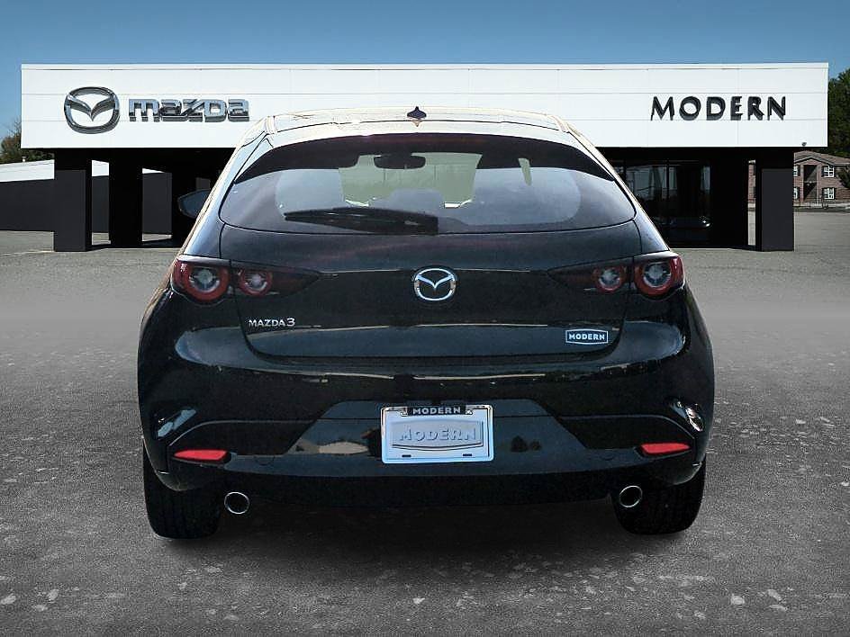 2026 Mazda Mazda3 Premium - Photo 6