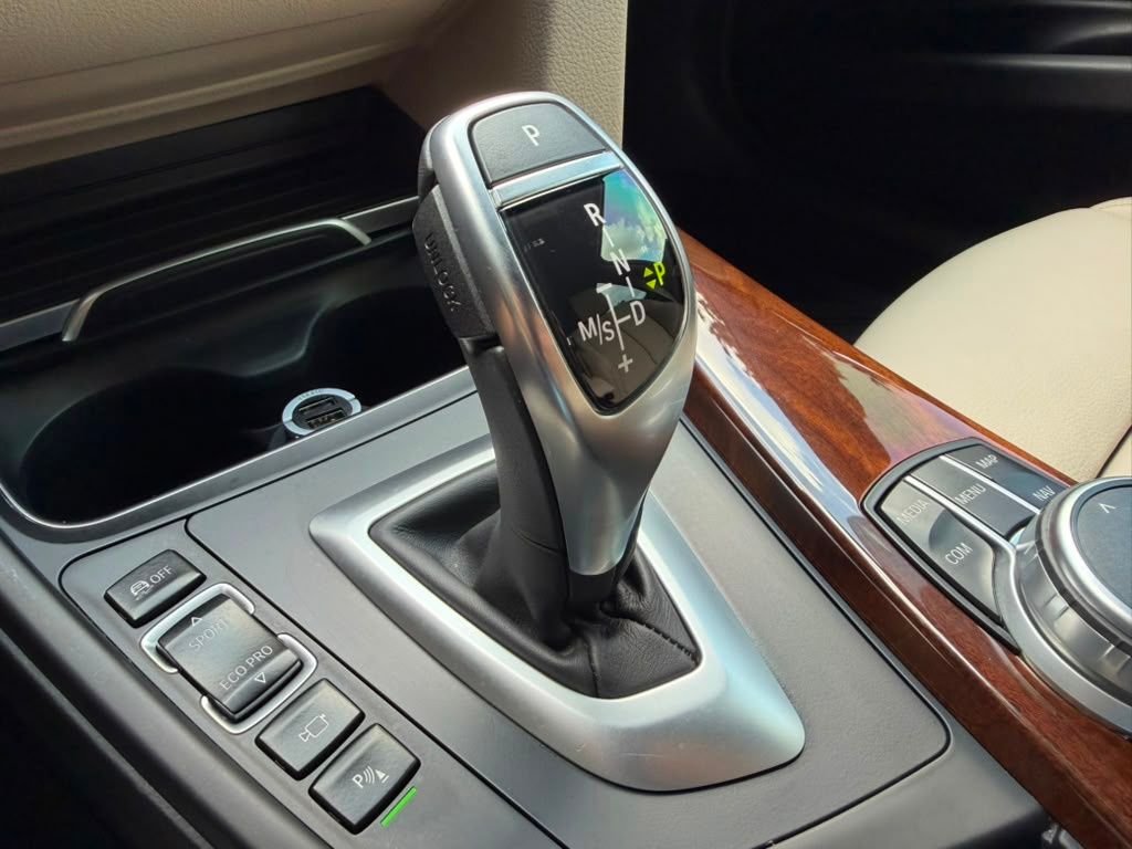 Used 2018 Gray BMW 340i image 21