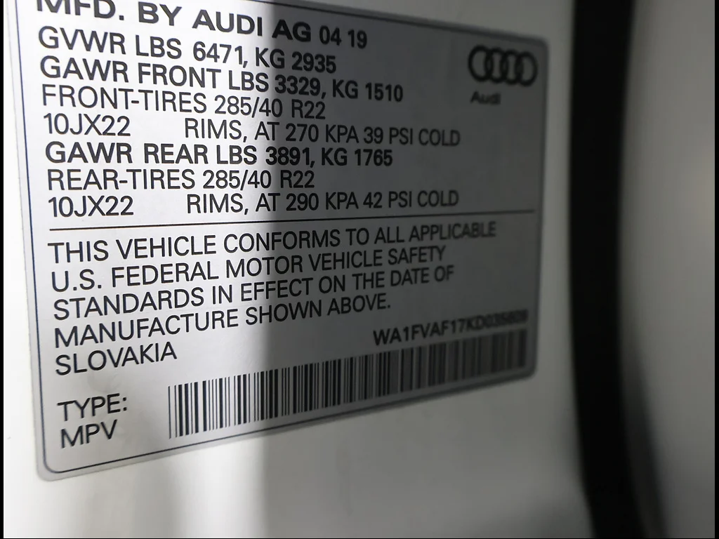 Used 2019 WHITE Audi 3.0T quattro Prestige image 12