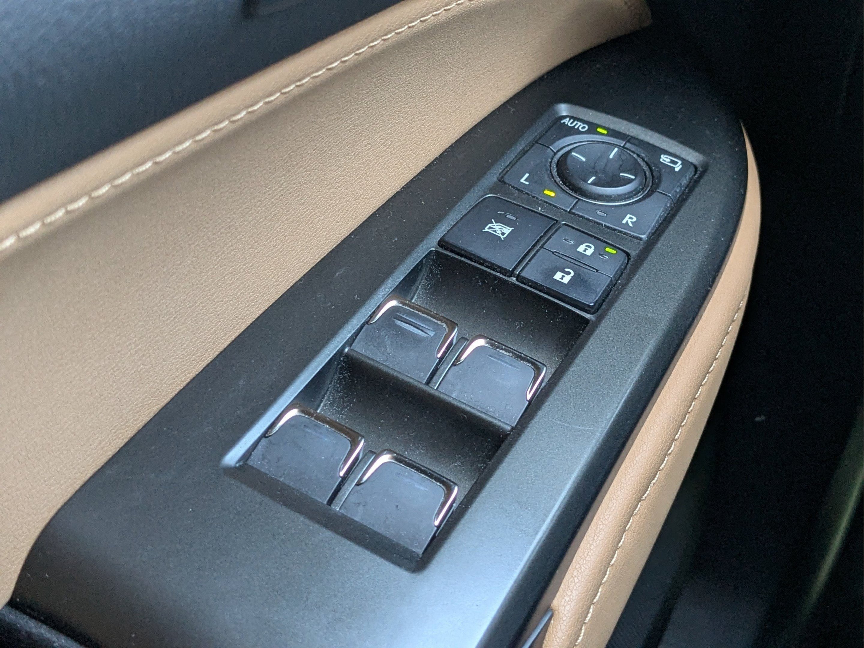2022 Lexus NX 350 - Photo 27