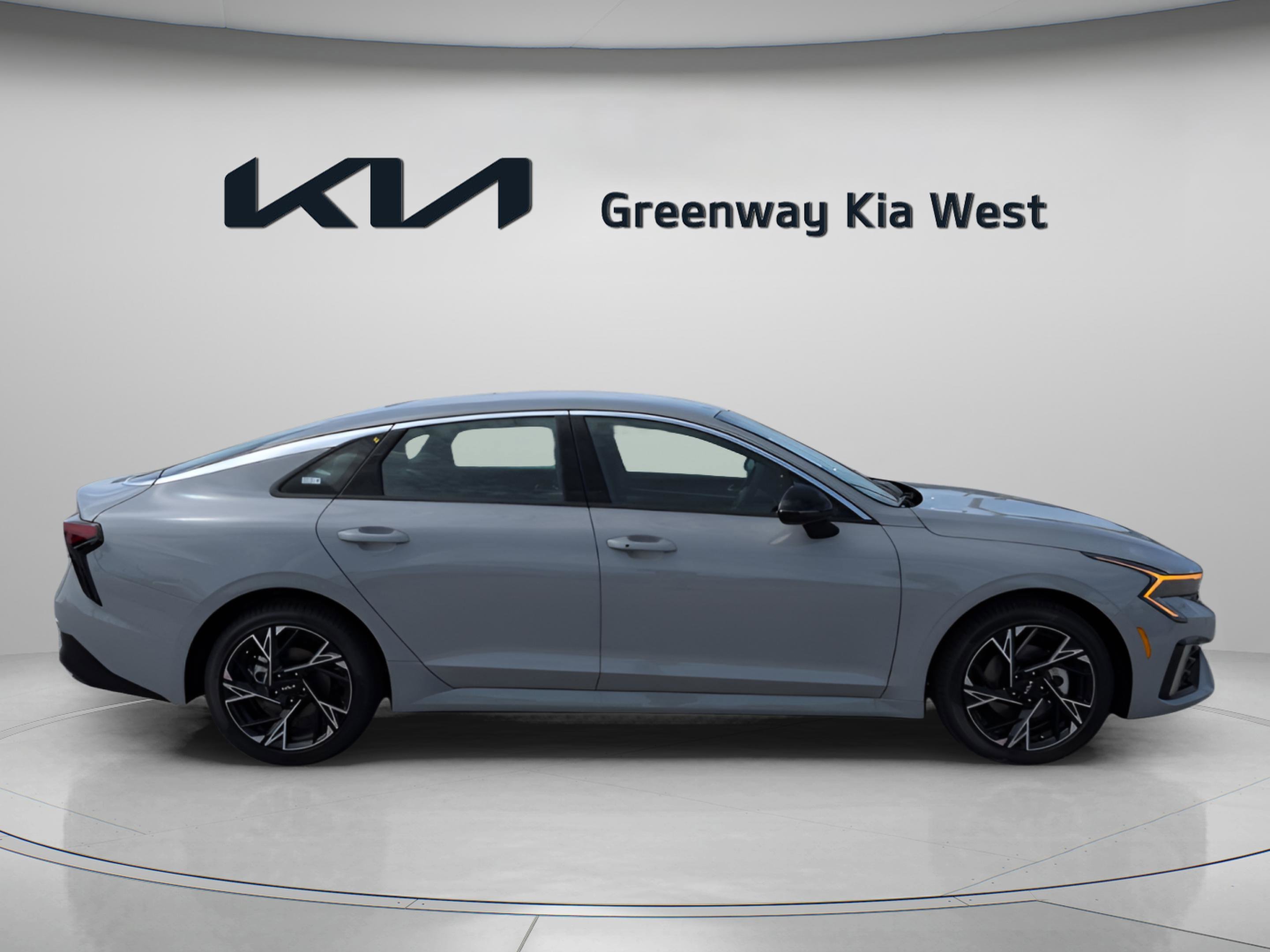 New 2026 Wolf Gray Kia GT-Line image 9