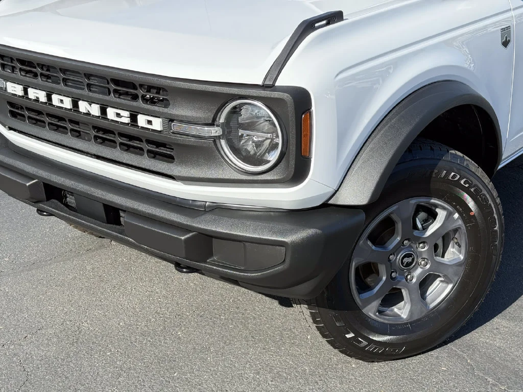 Used 2025  Ford Big Bend image 3
