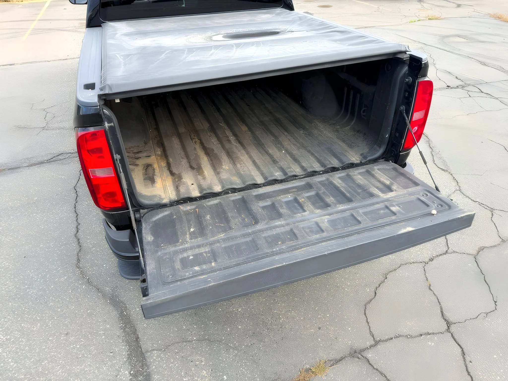 2020 Chevrolet Colorado LT - Photo 12