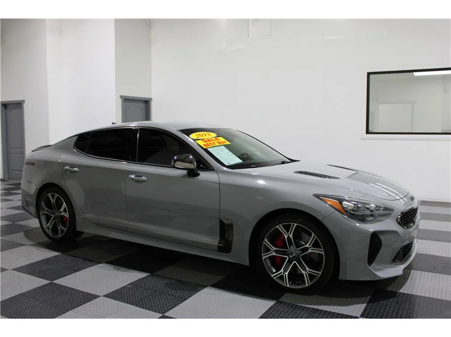 2018 Kia Stinger GT's photo