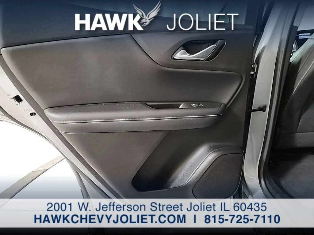 Used 2023 Gray Chevrolet LT image 20