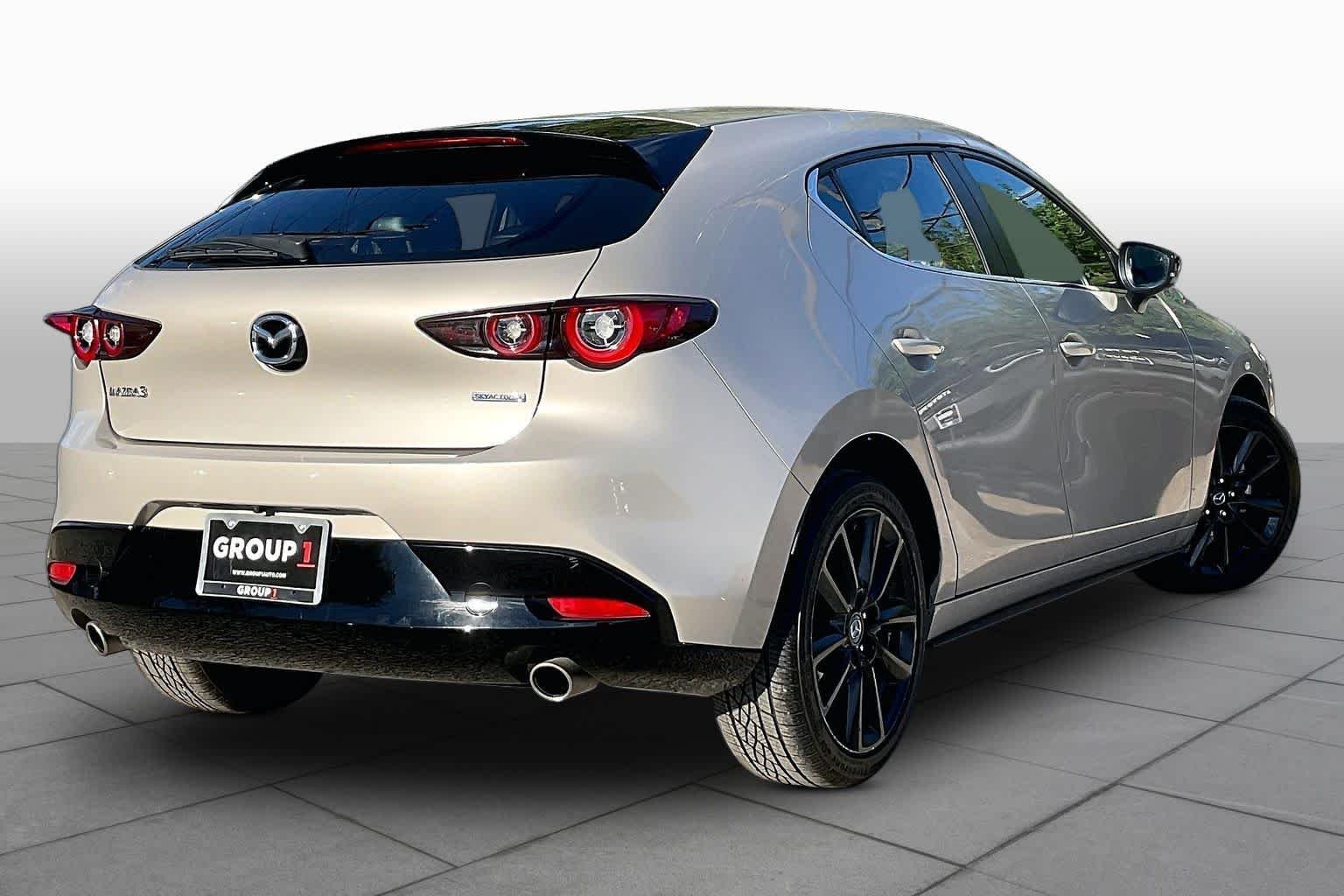 Used 2025 Platinum Quartz Metallic Mazda 2.5 S Select Sport image 13