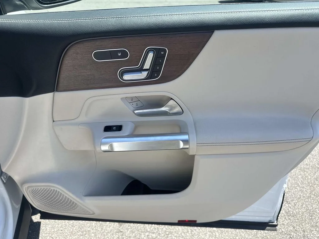 2023 Mercedes-Benz GLB Base - Photo 13