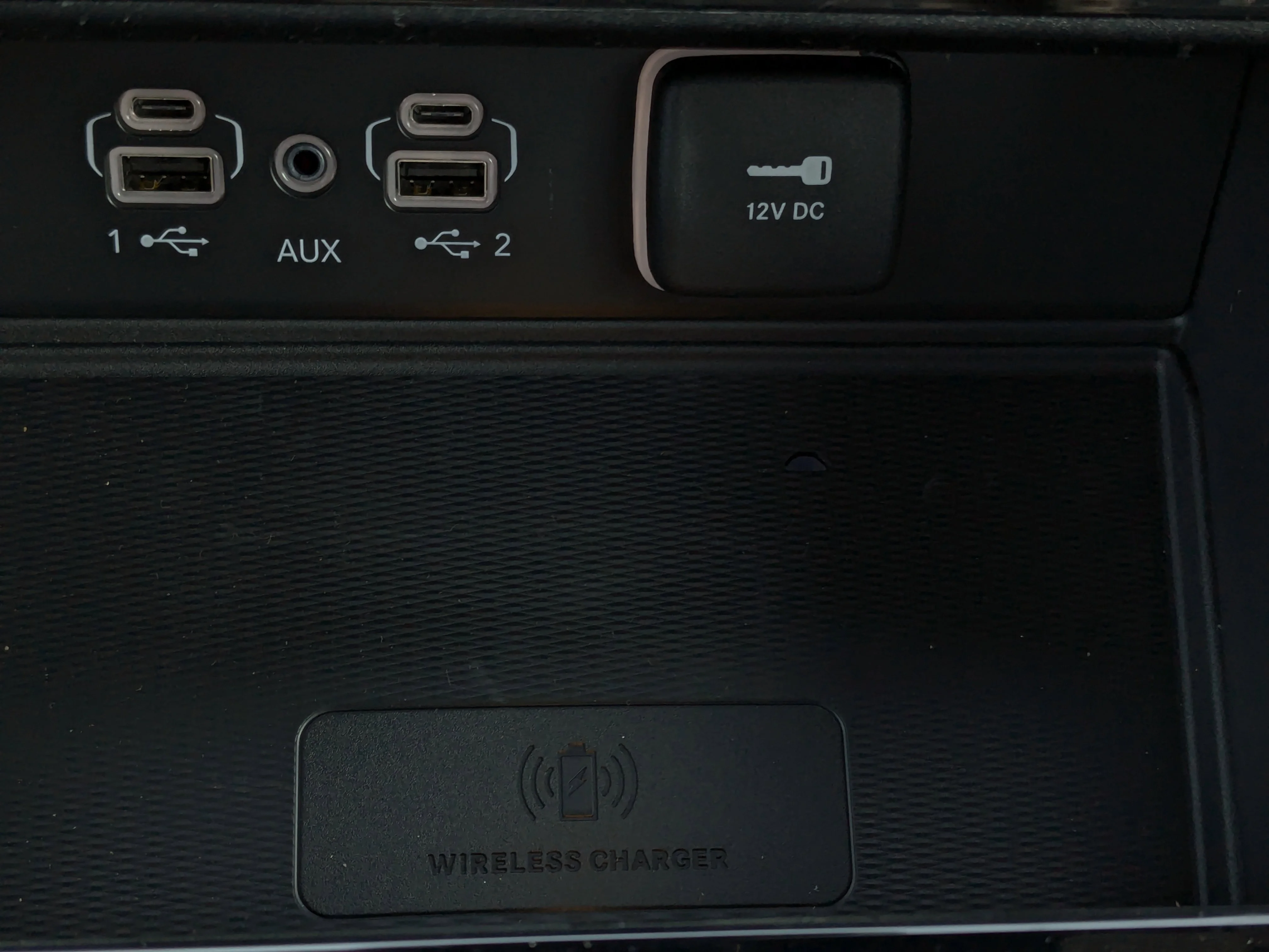 New 2025 White Jeep Altitude - - Power Sunroof - Power Liftgate - Wireless Charging - 20 Black Wheels & More image 23
