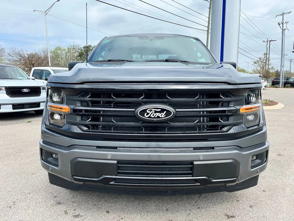 New 2026 Gray Ford XLT image 2