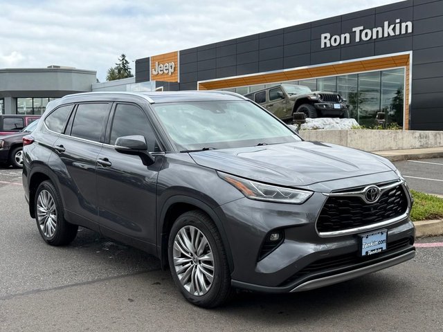 2022 Toyota Highlander Platinum