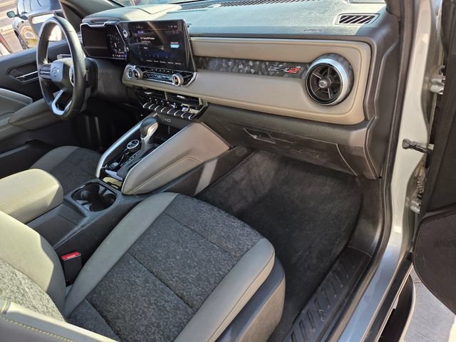2024 Chevrolet Colorado ZR2 - Photo 16