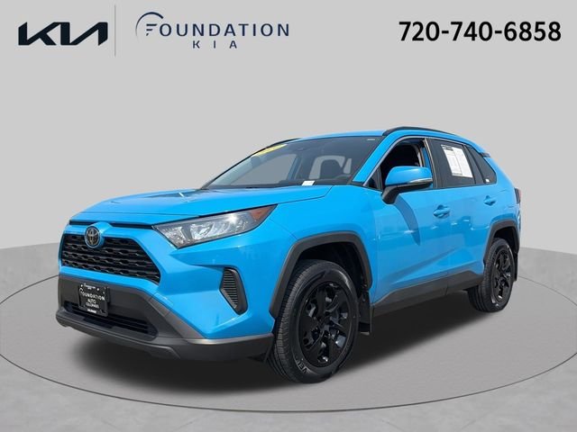 2020 Toyota RAV4 LE