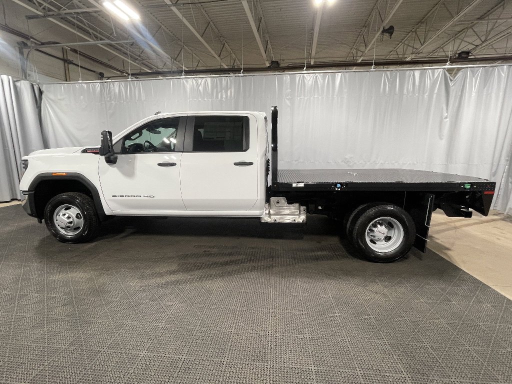 2026 GMC Sierra 3500HD Pro - Photo 11