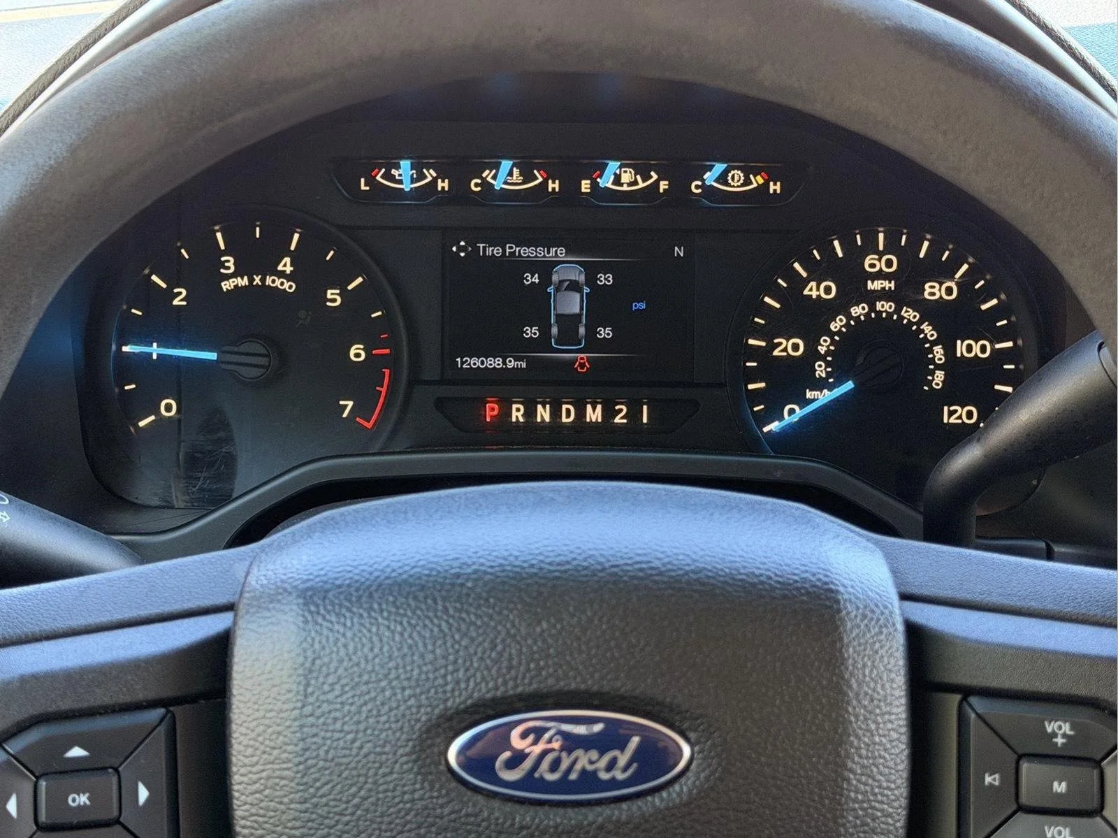 Used 2015 Tuxedo Black Metallic Ford XL image 20