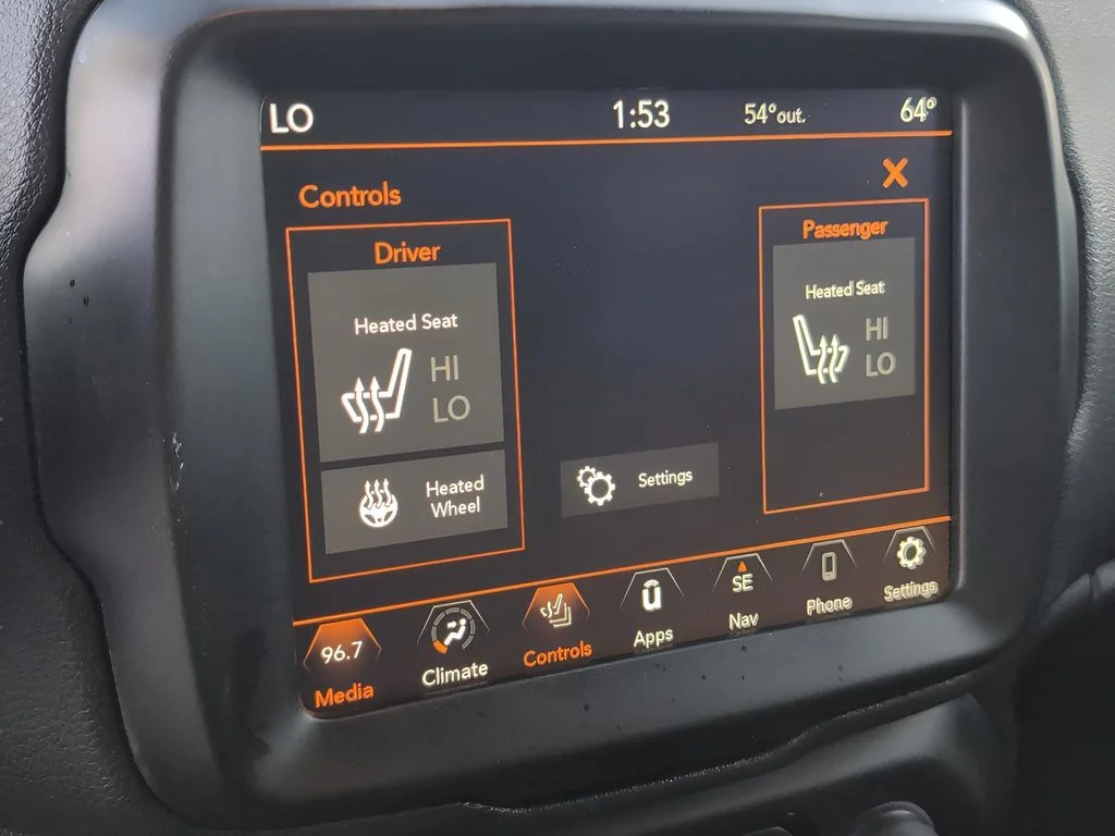 Used 2021 Omaha Orange Clearcoat Jeep Trailhawk image 18