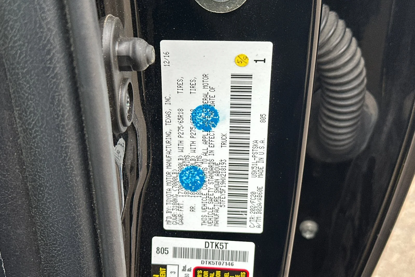 Used 2017 Black Toyota SR5 image 26