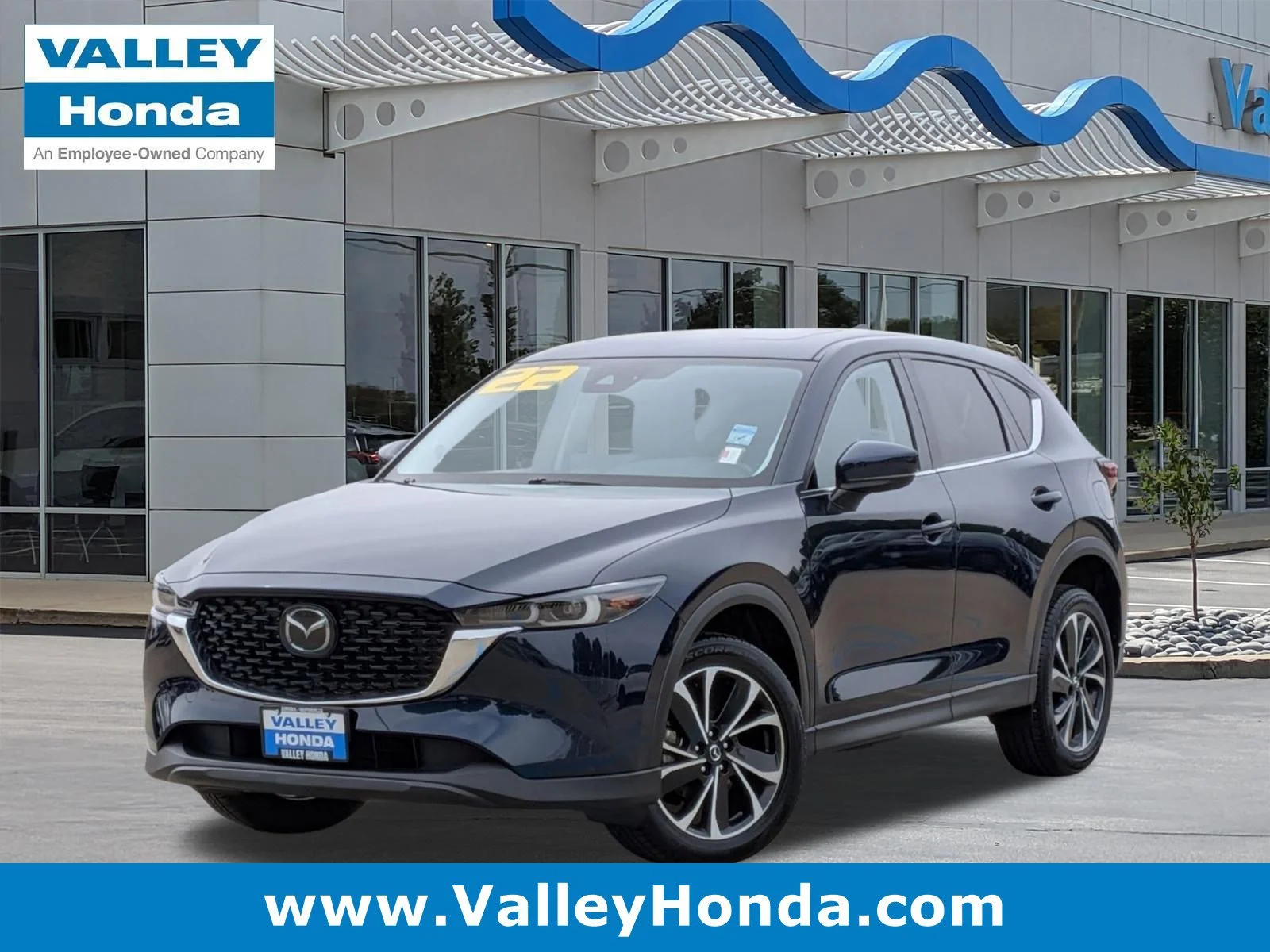 2022 Mazda CX-5 S Premium package Auto AWD's photo