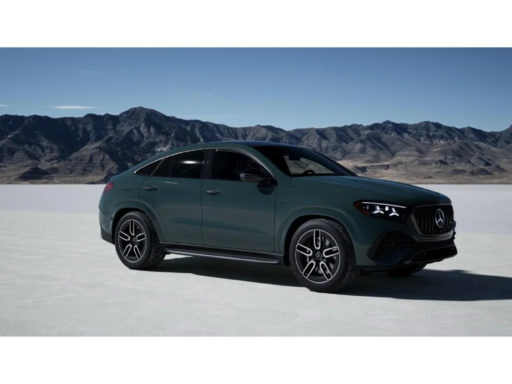 New 2027 Green Mercedes-Benz  image 12