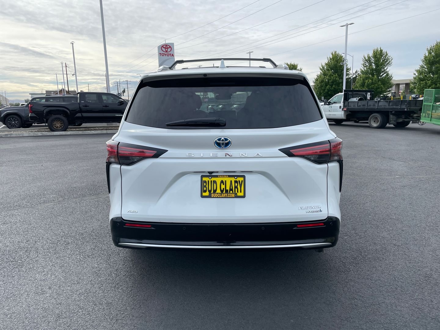 Certified Used 2023 Beige Toyota Platinum image 4