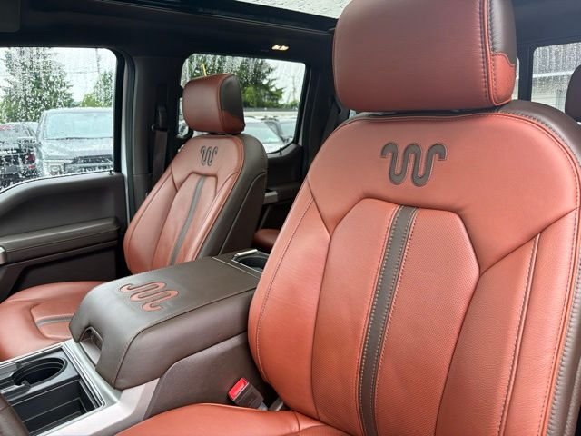 Used 2022 White Ford King Ranch image 28