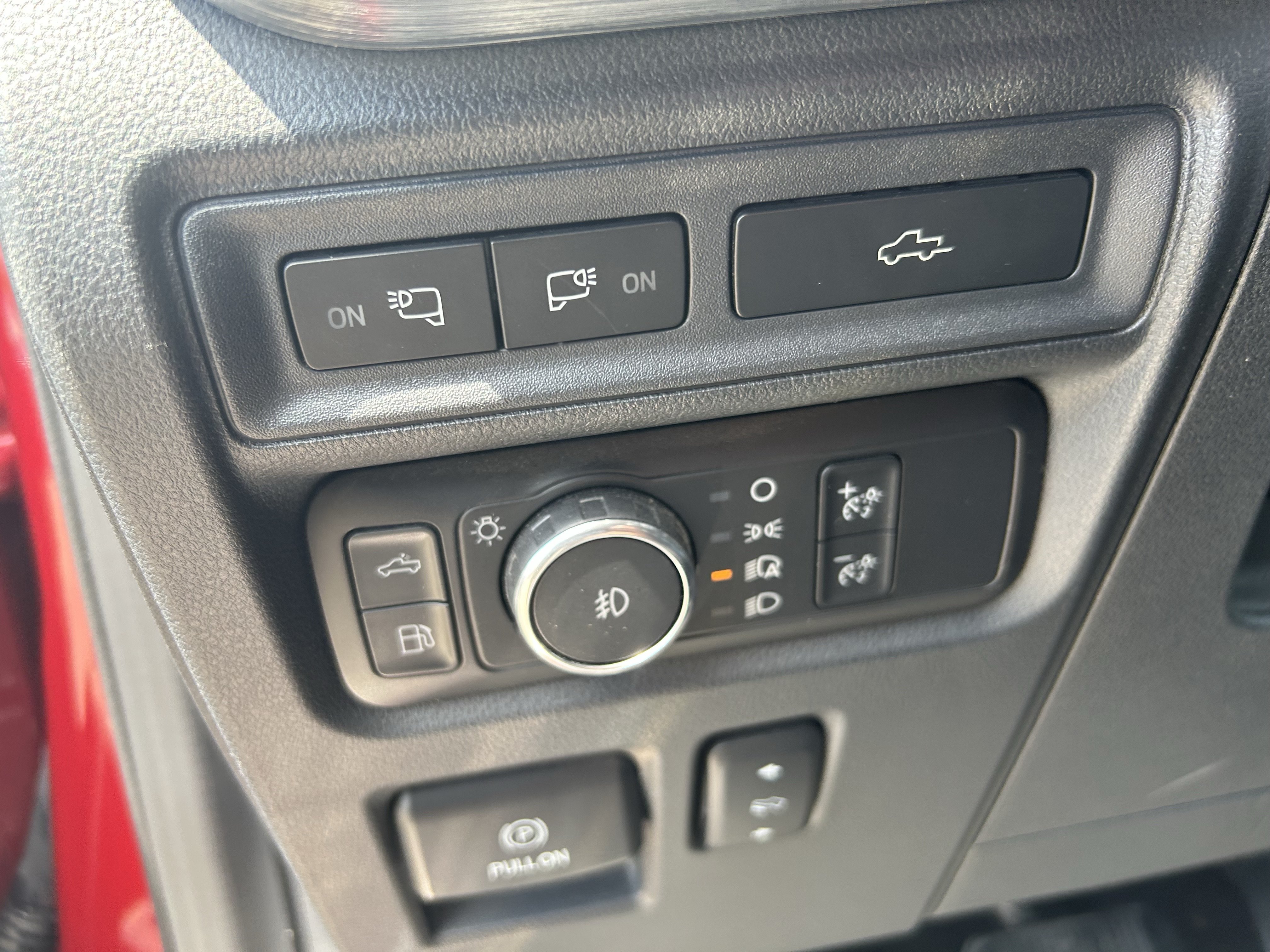 Used 2021 Red Ford LARIAT image 17