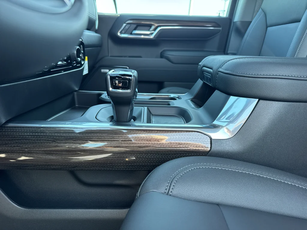 2026 Chevrolet Silverado 1500 RST - Photo 16