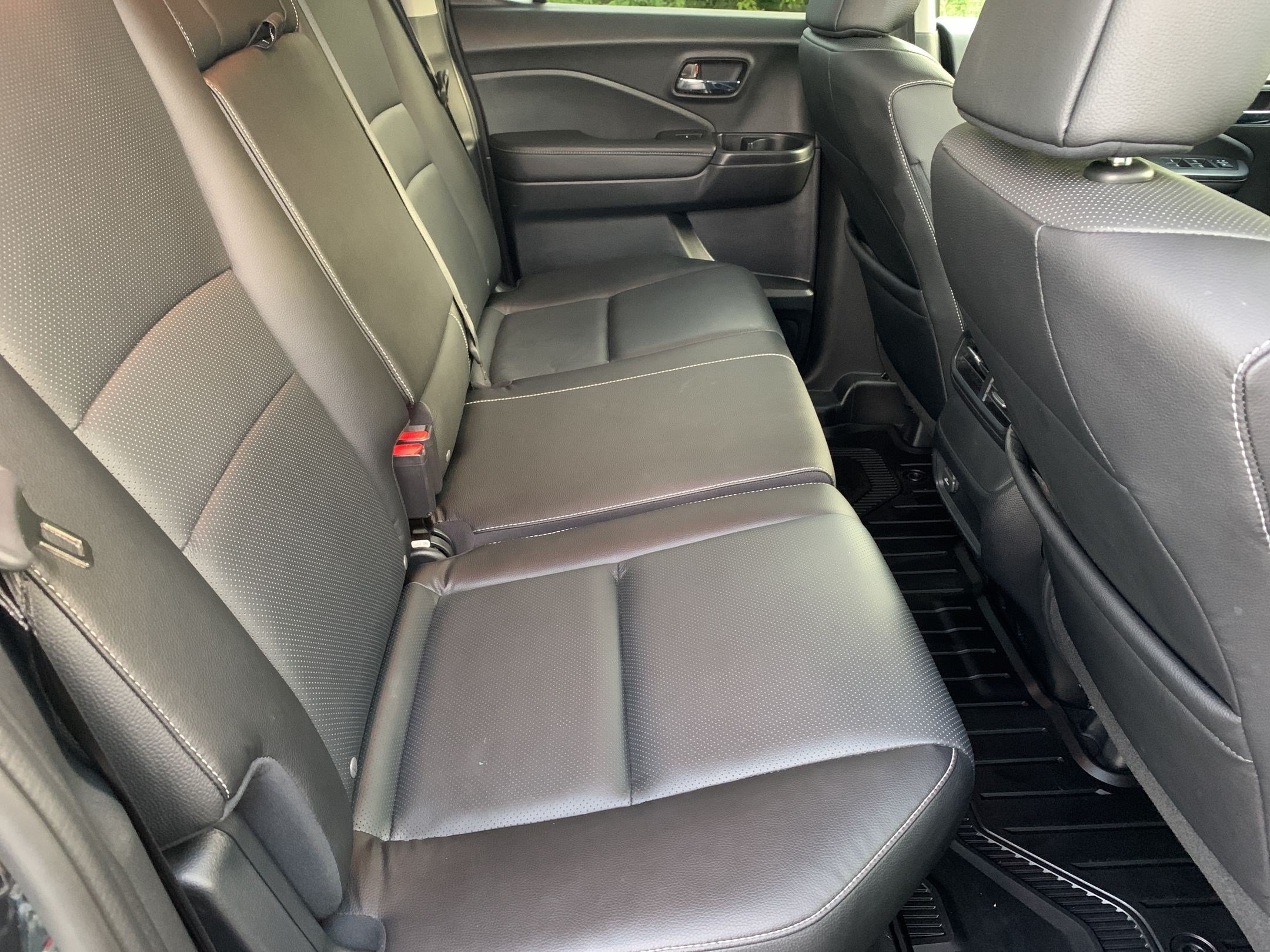 Certified Used 2025 Crystal Black Pearl Honda RTL image 57