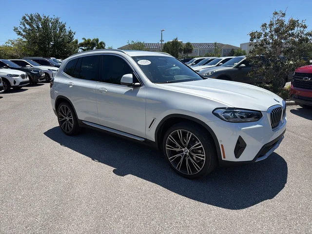 2024 BMW X3 sDrive30i's photo