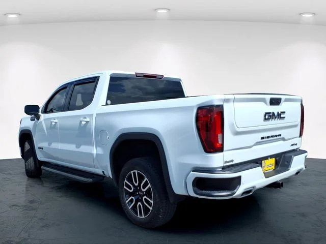 Used 2026 White GMC AT4 image 12