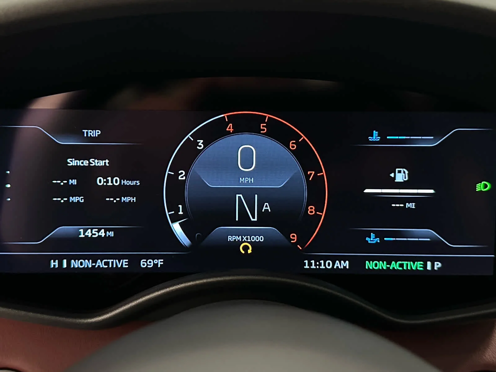 Used 2025 Anthracite McLaren  image 18