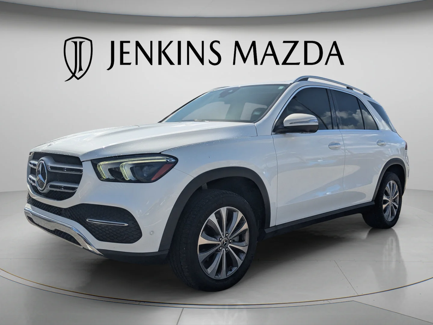 Used 2022 White Mercedes-Benz GLE 350 image 3