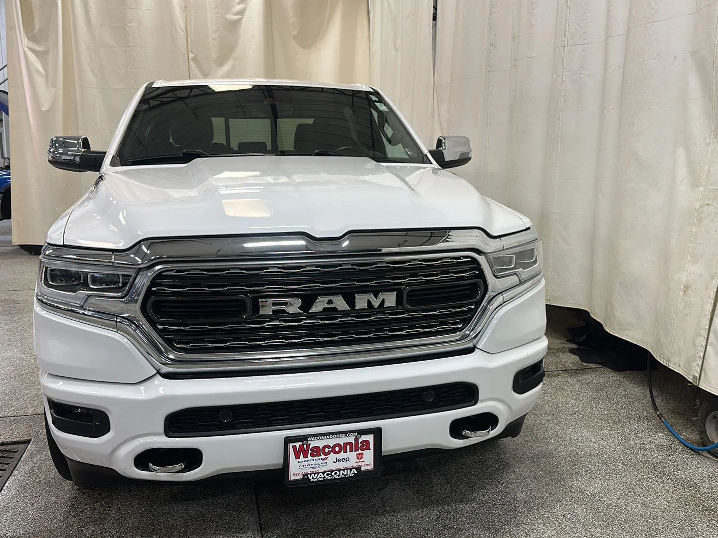Used 2023 Bright White Clearcoat Ram Limited image 8
