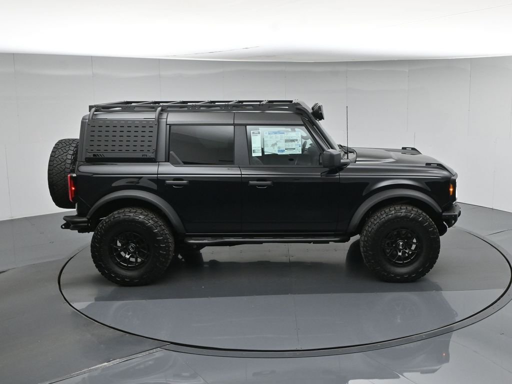 New 2026 Shadow Black Ford Badlands image 41