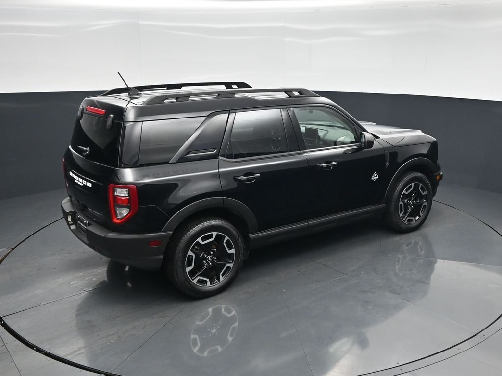 Used 2023 Black Ford Outer Banks image 68