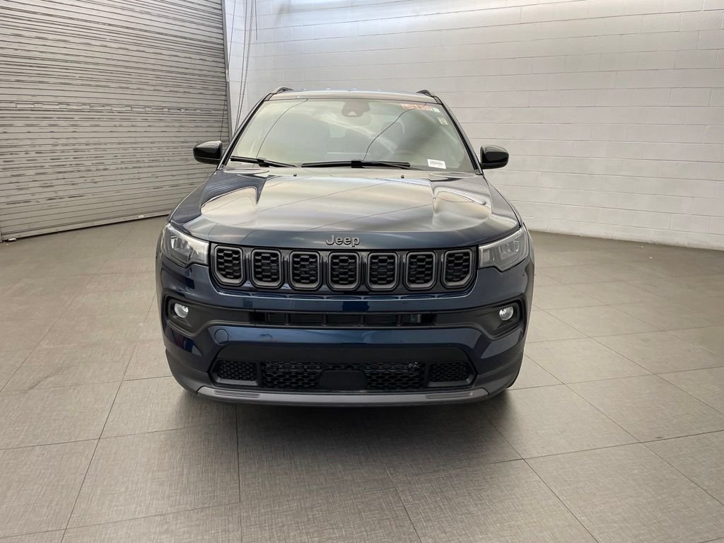 New 2026 Fathom Blue Pearl-Coat Exterior Paint Jeep Latitude image 6